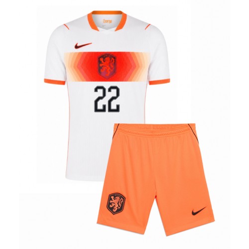 Nizozemska Denzel Dumfries #22 Gostujuci Dres za Dječji SP 2026 Kratak Rukavima (+ kratke hlače)